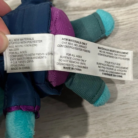 Netflix Stranger Things Loot Crate Exclusive Upside Down Dead Barb 8” Plush Toy - Picture 5 of 7